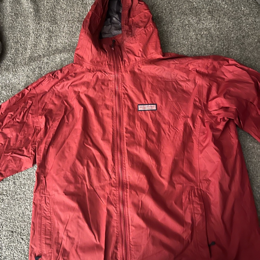 Vineyard Vines Maroon Rain Coat Men’s XL